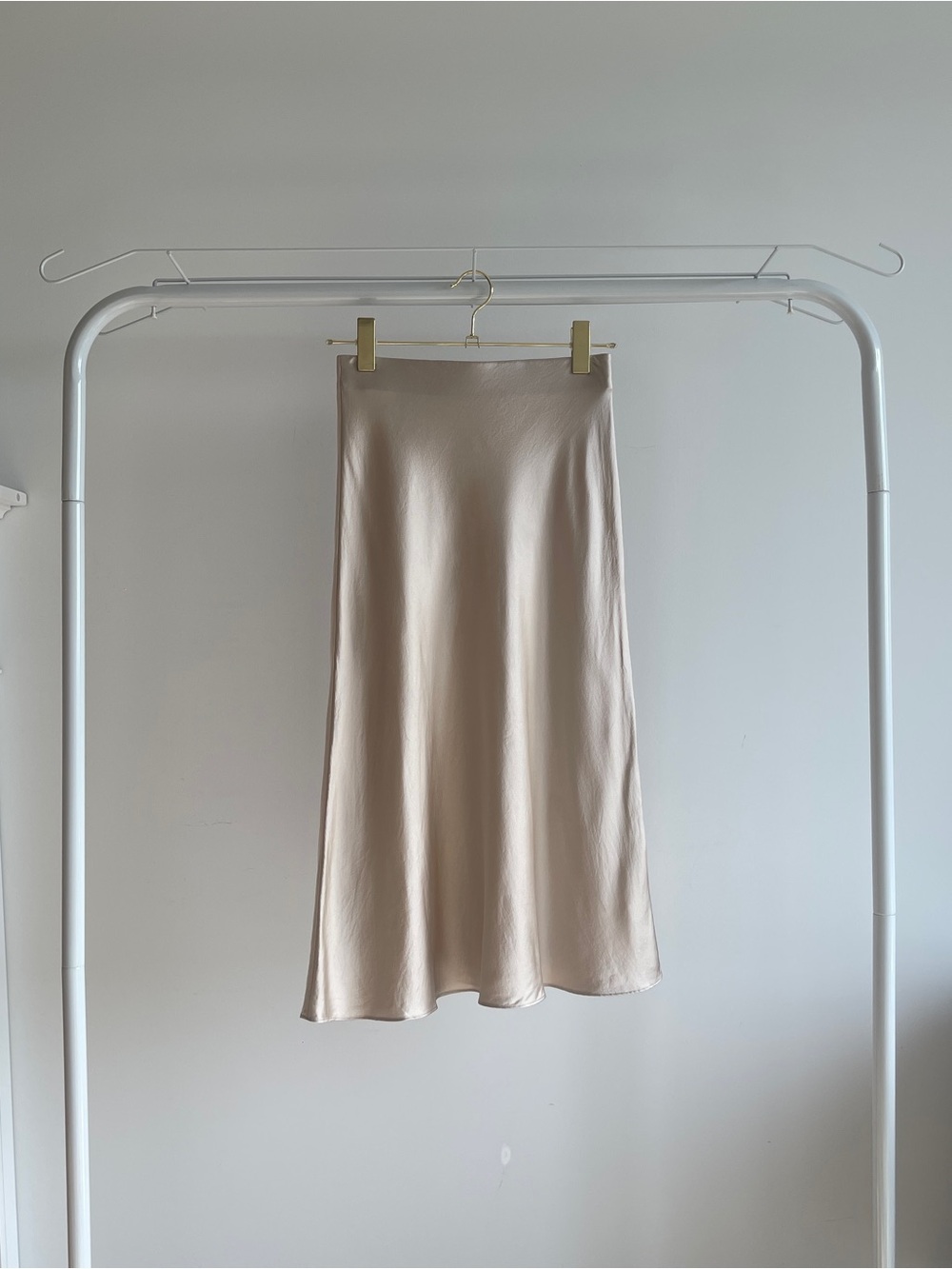 Quince 100% Silk Light Taupe Midi Skirt